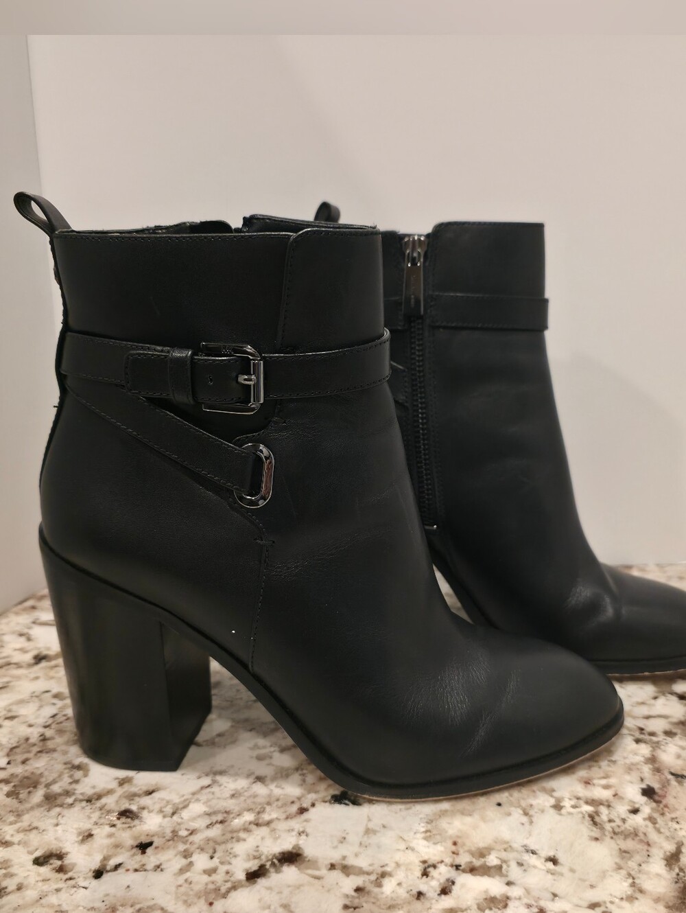 Michael Kors Aldridge Leather Buckle Strap Ankle Boots Black Size 8.5